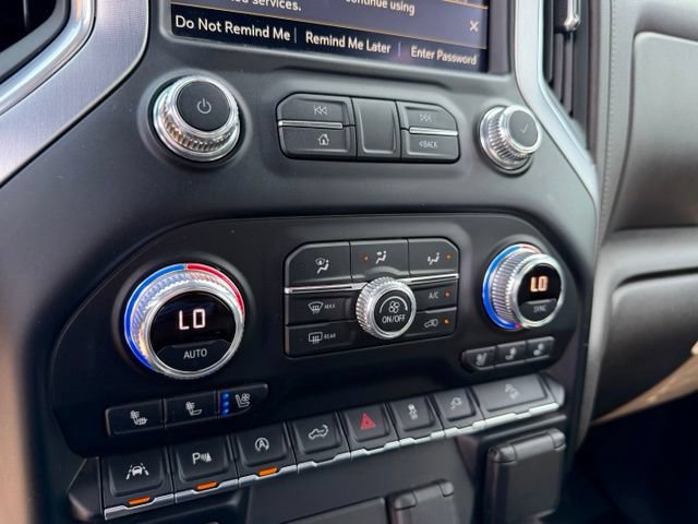 Used 2020 GMC Sierra 1500 SLT w/ SLT Premium Plus Package AWD/4WD image 10