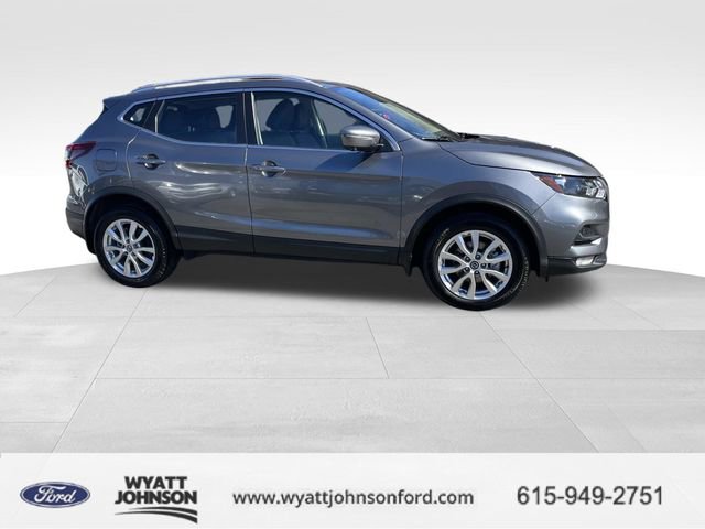 Used 2022 Nissan Rogue Sport SV w/ Technology Package image 2
