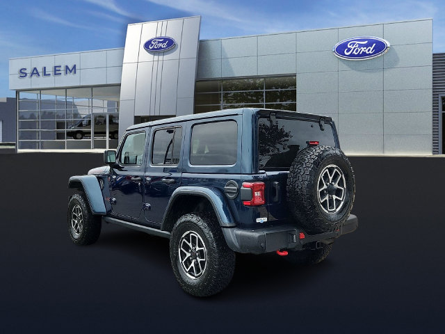 Used 2025 Jeep Wrangler Unlimited Rubicon AWD/4WD image 4