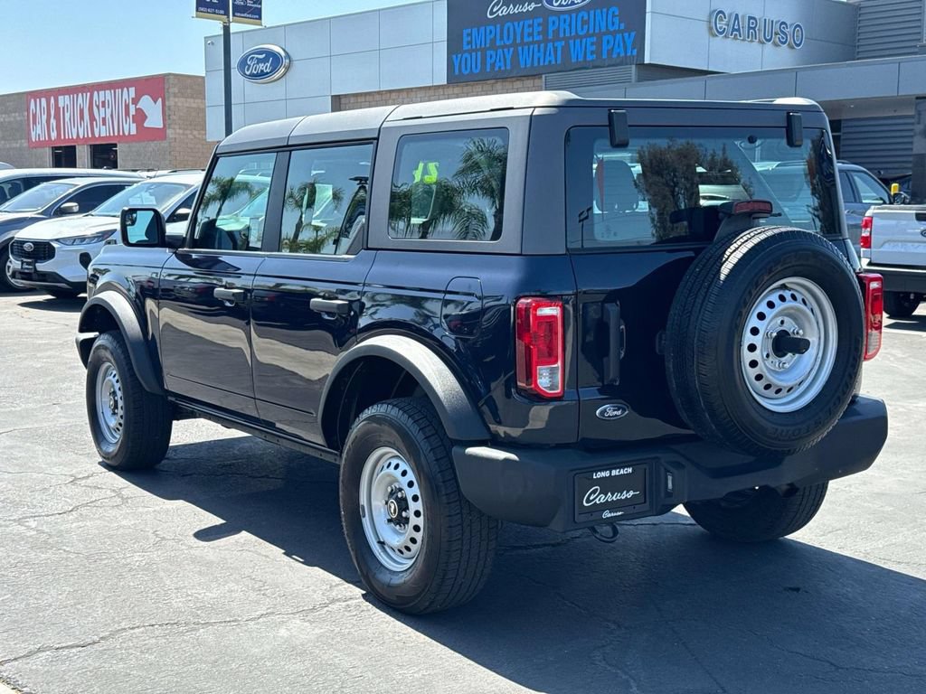 Certified 2021 Ford Bronco 4-Door AWD/4WD image 4