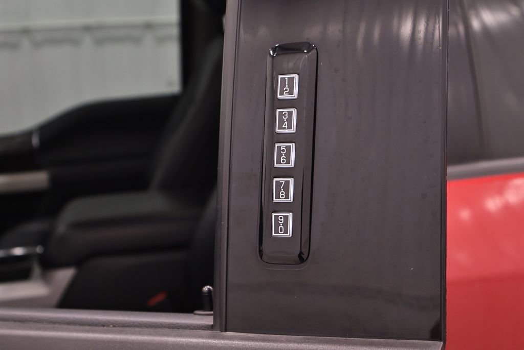 Certified 2020 Ford F250 Lariat AWD/4WD image 39