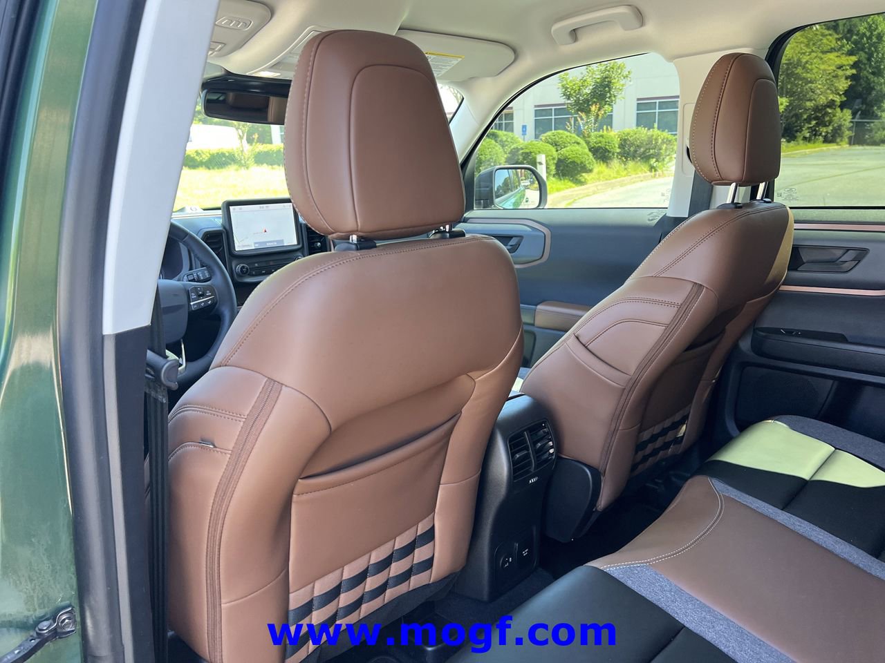 Certified 2024 Ford Bronco Sport Outer Banks w/ Tech Package AWD/4WD image 21