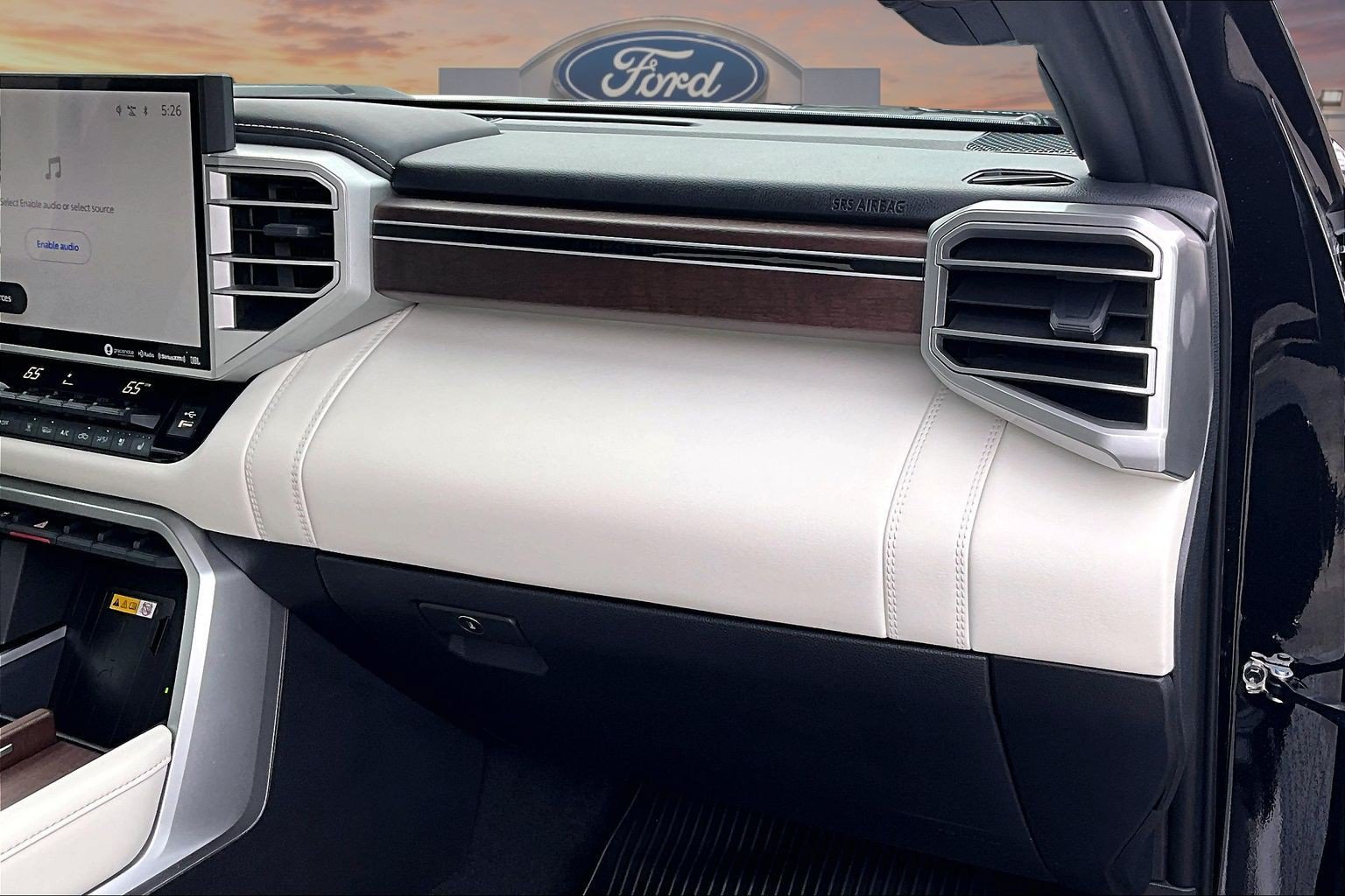 Used 2024 Toyota Tundra Capstone AWD/4WD image 17