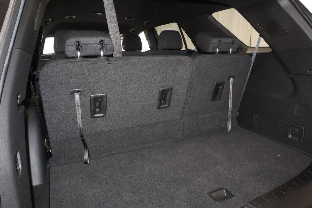 Used 2023 Chevrolet Traverse LT AWD/4WD image 12