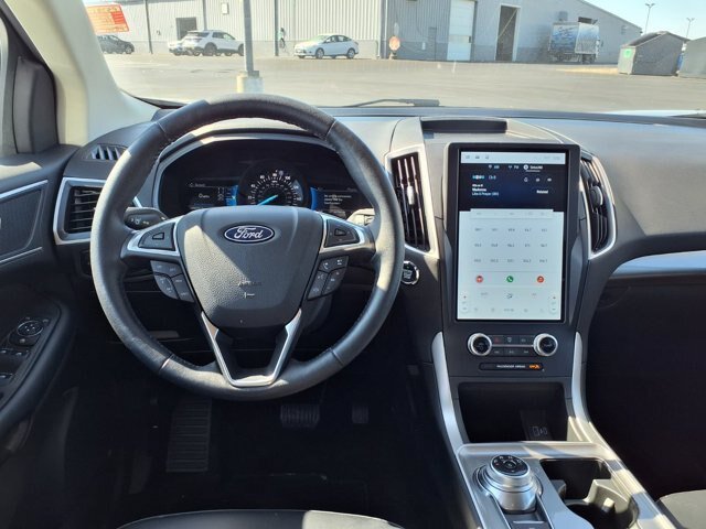Certified 2024 Ford Edge SEL w/ Convenience Package AWD/4WD image 9