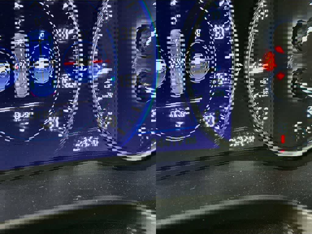 Used 2023 Buick Enclave Avenir w/ Avenir Technology Package AWD/4WD image 23