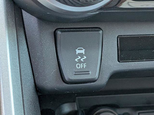 Used 2024 Toyota RAV4 LE image 27