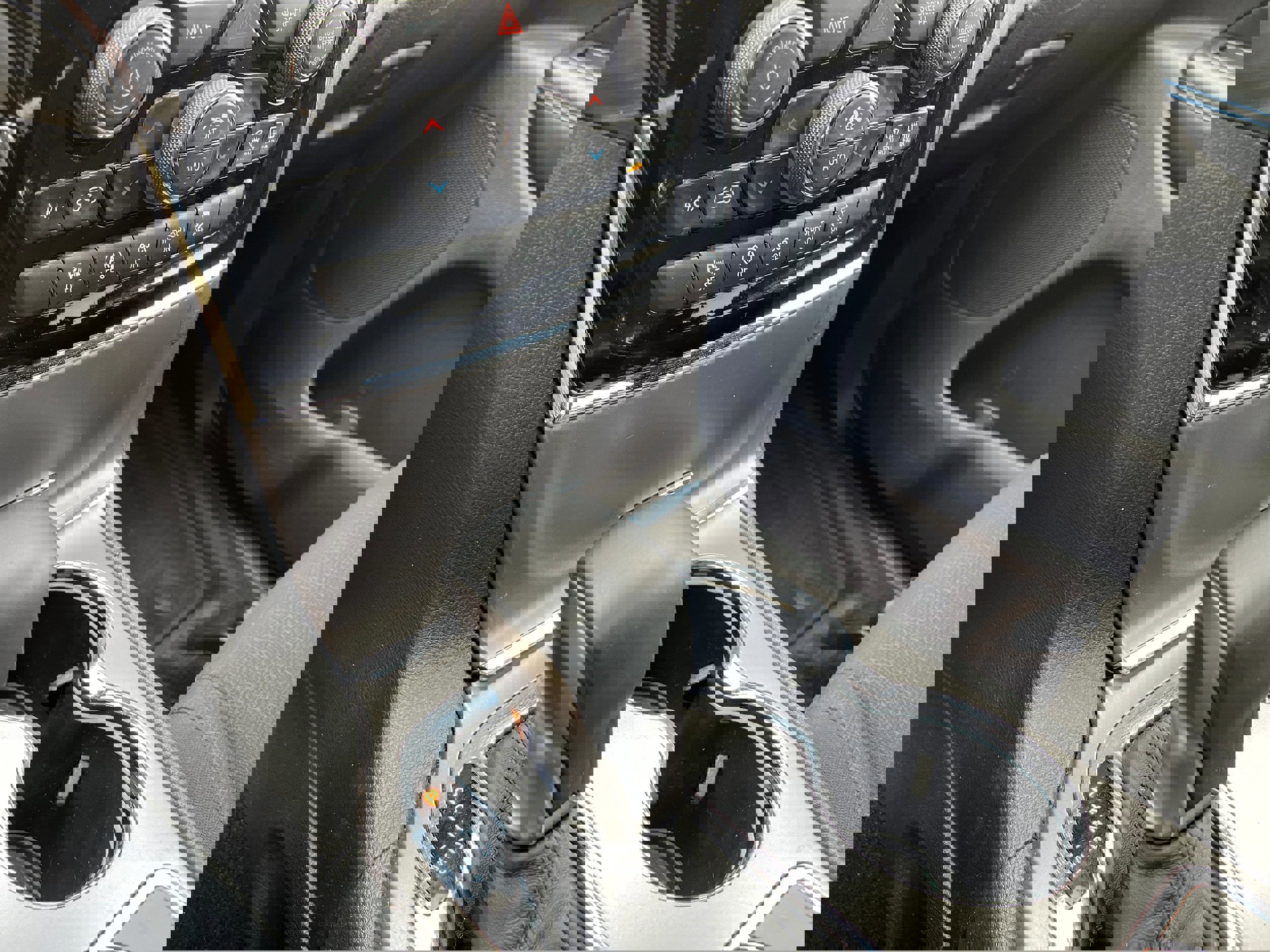 Used 2019 Jeep Grand Cherokee Laredo image 20