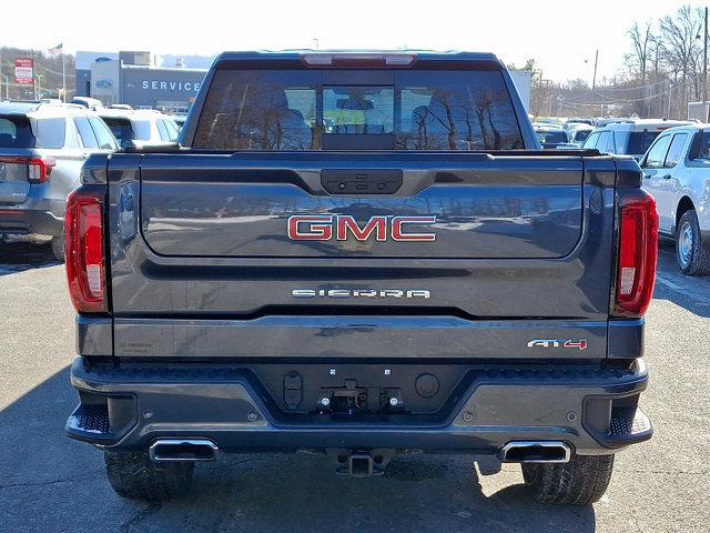 Used 2022 GMC Sierra 1500 AT4 w/ AT4 Premium Package image 6