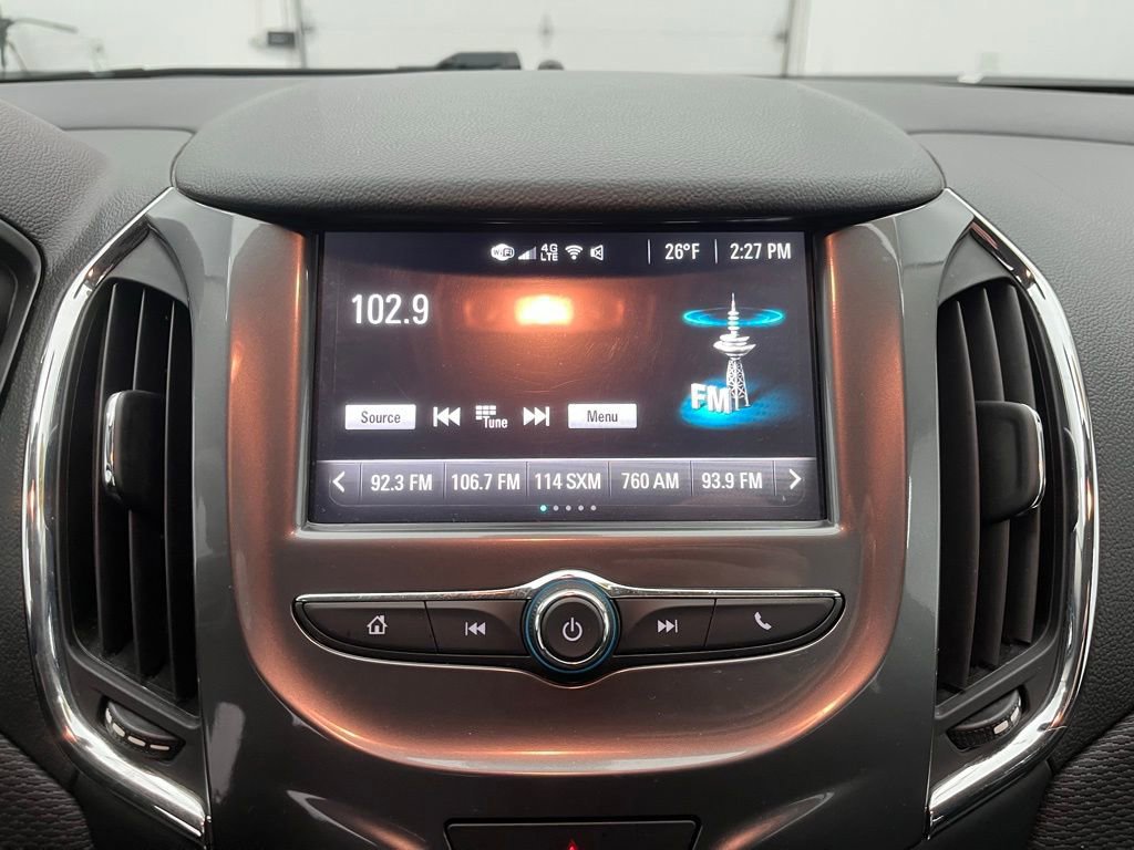 Used 2018 Chevrolet Cruze LT w/ Convenience Package image 12