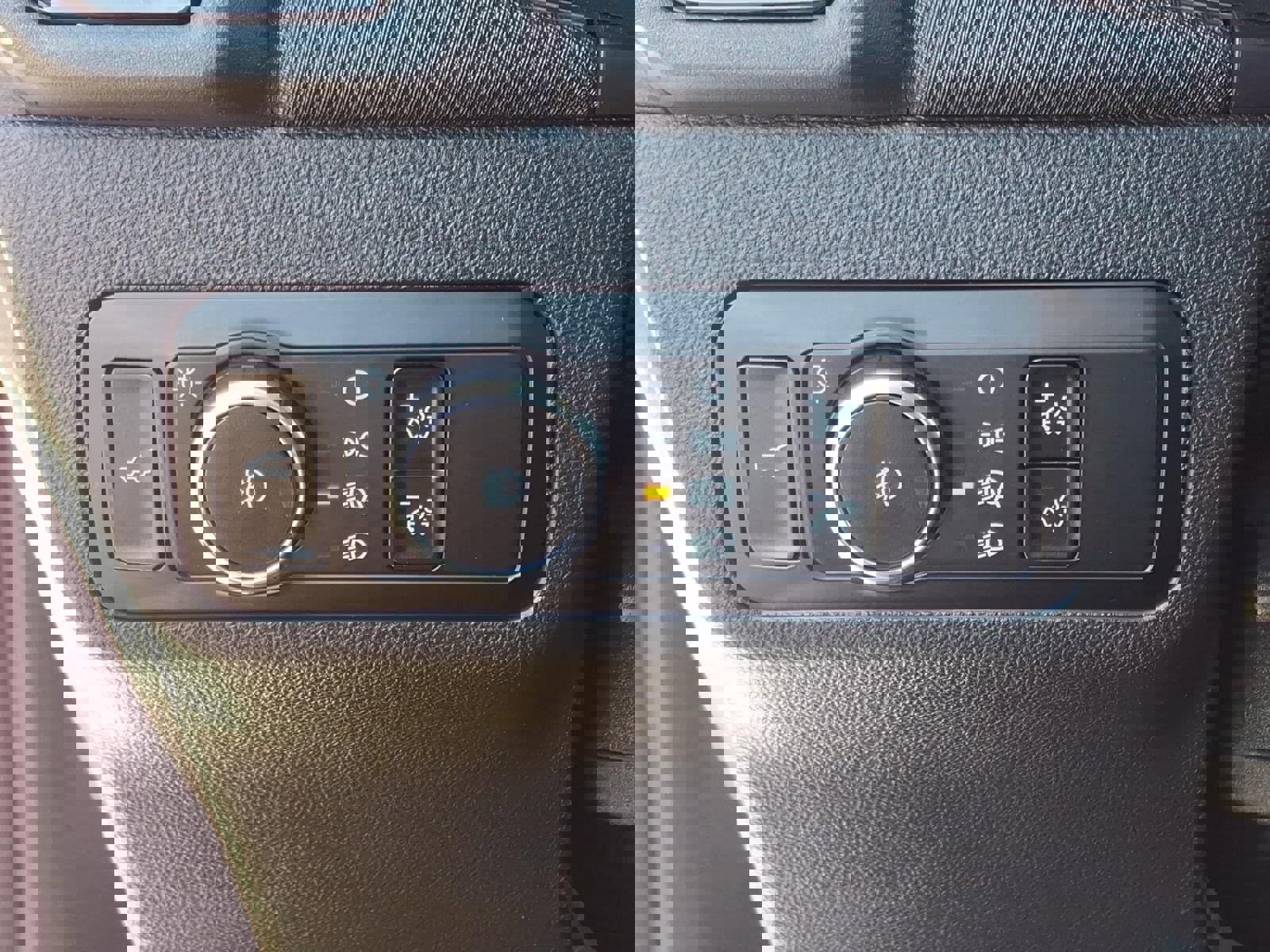 Certified 2023 Ford Bronco Sport Badlands w/ Premium Package image 26