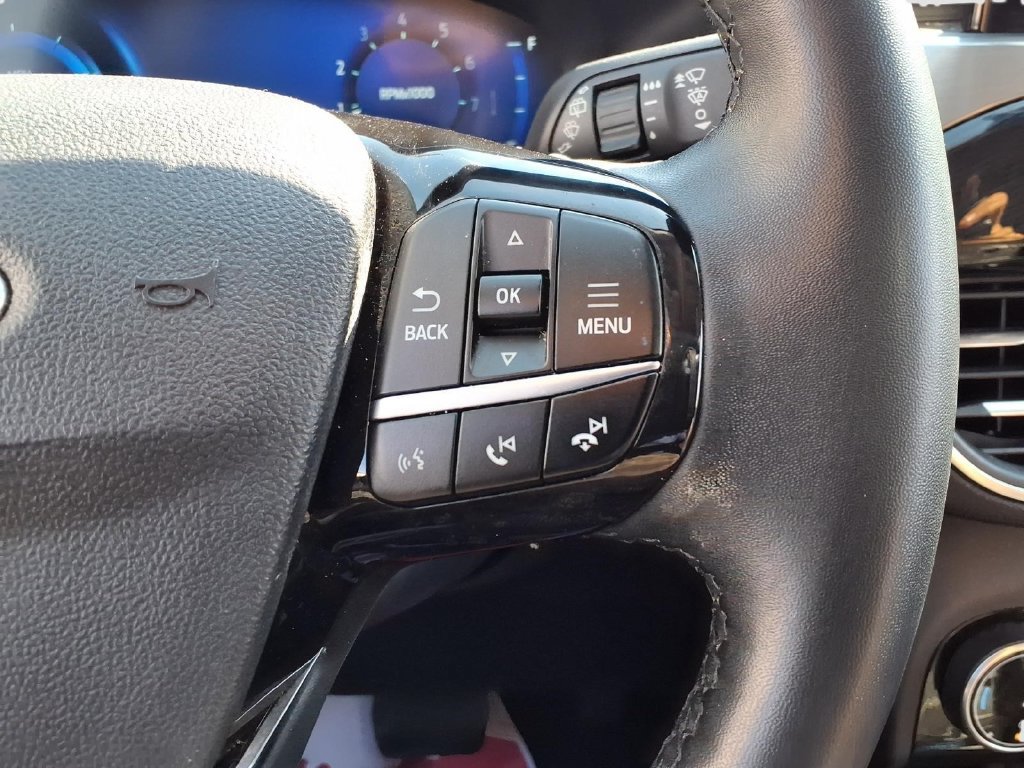 Certified 2022 Ford Escape Titanium AWD/4WD image 19
