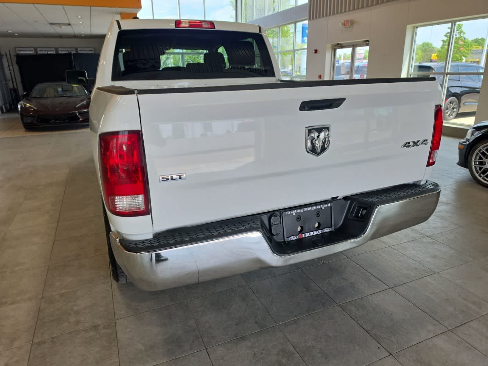 Used 2022 RAM 1500 Classic SLT AWD/4WD image 10