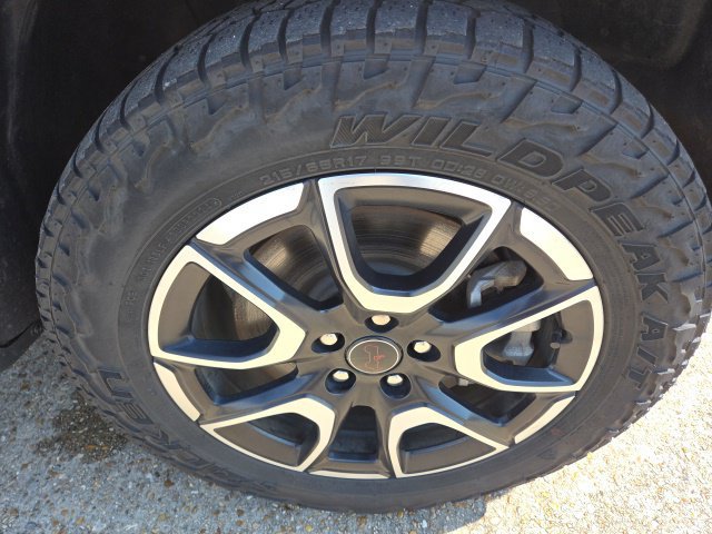 Used 2025 Jeep Compass Trailhawk AWD/4WD image 12