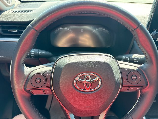 Used 2024 Toyota RAV4 Limited FWD image 14