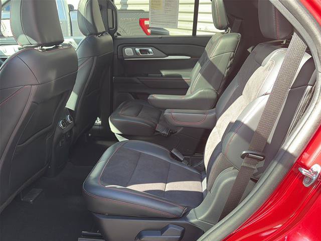Certified 2025 Ford Explorer ST AWD/4WD image 10