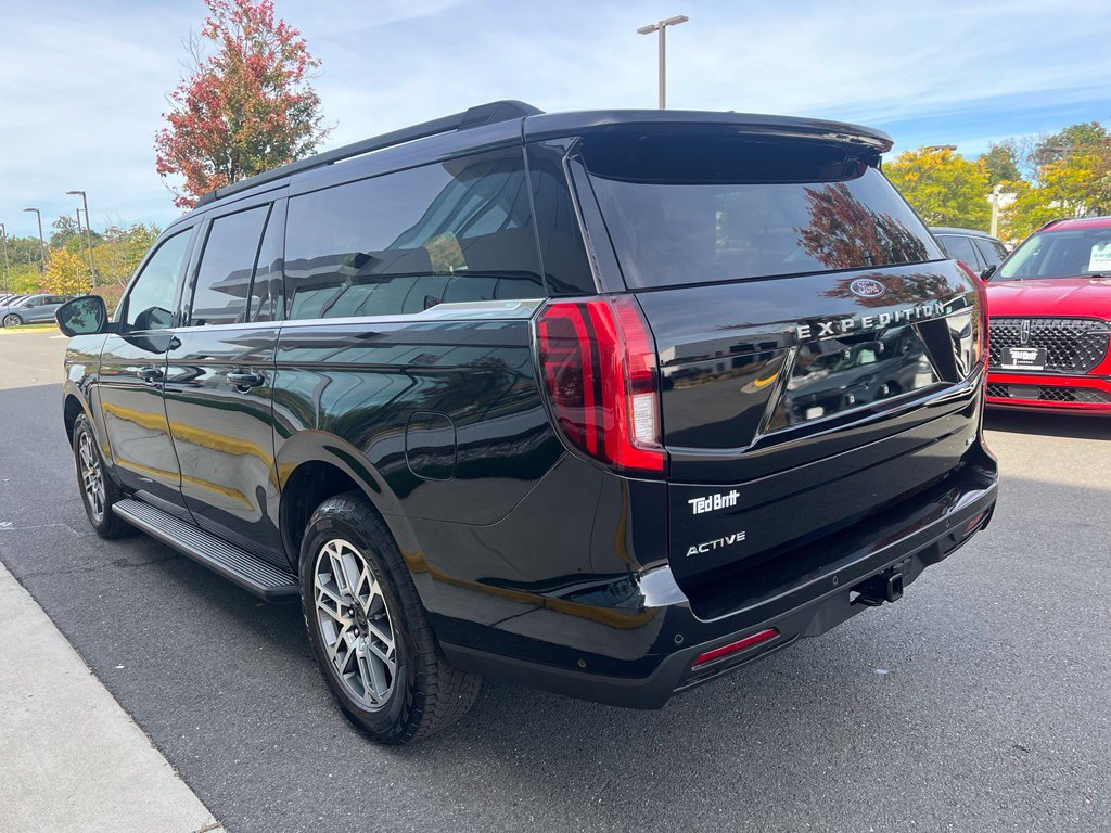 Certified 2025 Ford Expedition Max Active AWD/4WD image 7