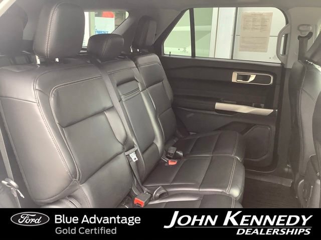 Certified 2023 Ford Explorer XLT w/ Equipment Group 202A AWD/4WD image 25