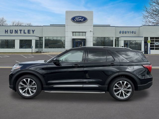 Certified 2025 Ford Explorer Platinum w/ Ultimate Package AWD/4WD image 6