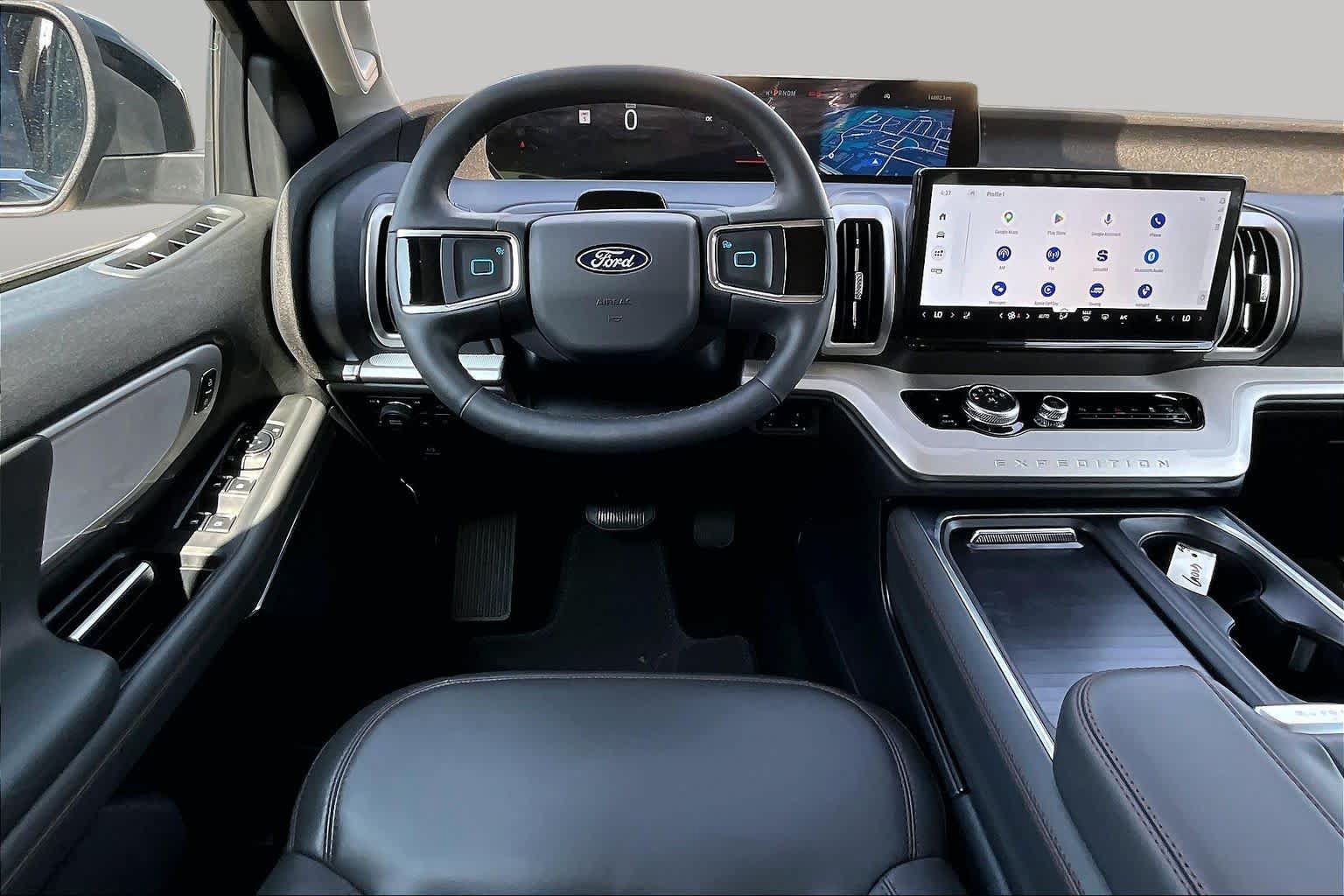 Certified 2025 Ford Expedition Active AWD/4WD image 8