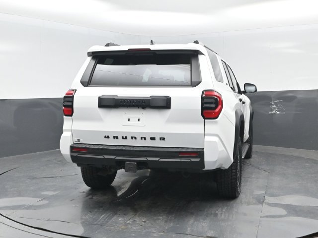 Used 2025 Toyota 4Runner SR5 AWD/4WD image 20