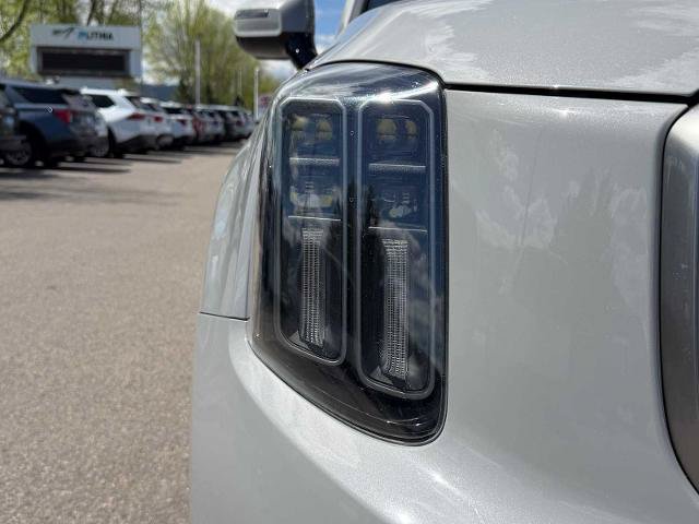 Used 2025 Kia Telluride SX Prestige AWD/4WD image 3