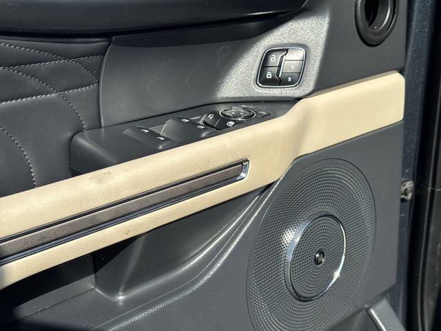 Certified 2023 Ford Expedition Platinum AWD/4WD image 13