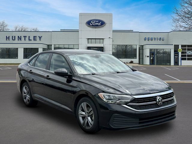 Used 2024 Volkswagen Jetta SE FWD image 3