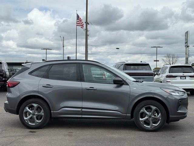 Certified 2024 Ford Escape ST-Line w/ Tech Pack #1 AWD/4WD image 36