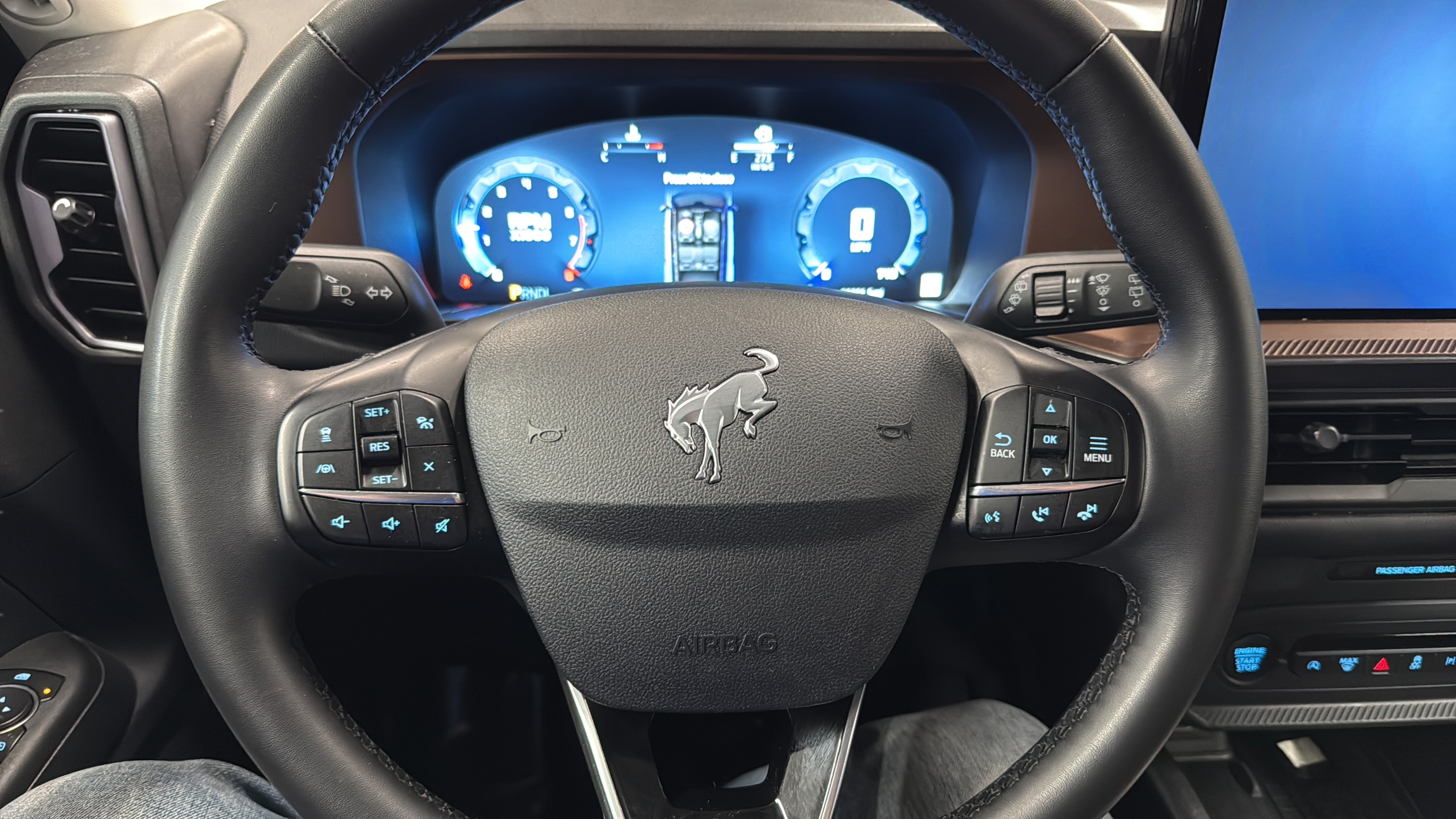 Certified 2025 Ford Bronco Sport Outer Banks w/ Outer Banks Tech Package+ AWD/4WD image 21