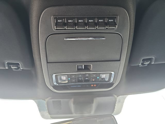 Certified 2024 Ford F250 Platinum w/ Tremor Off-Road Package AWD/4WD image 33