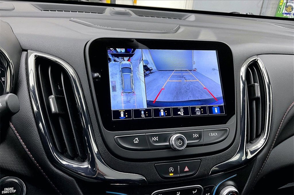 Used 2023 Chevrolet Equinox RS w/ RS Leather Package image 21