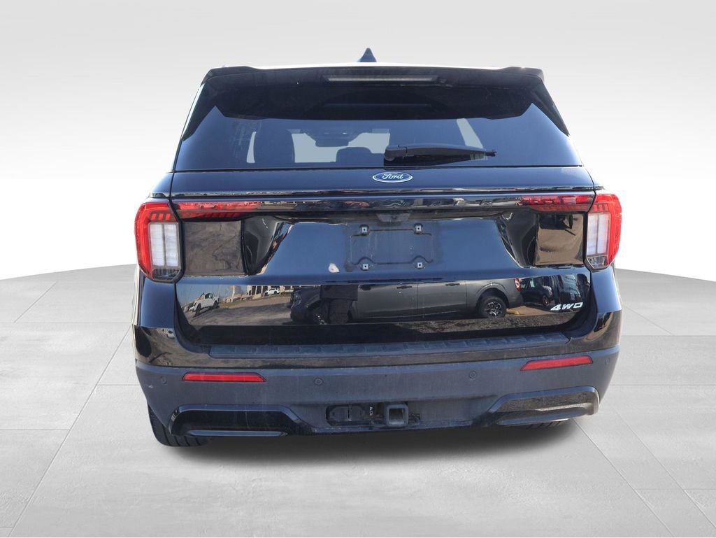 Certified 2025 Ford Explorer ST-Line w/ ST-Line Street Pack image 6