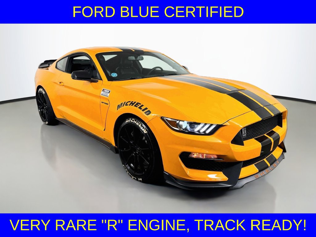 Certified 2019 Ford Mustang Shelby GT350 w/ Technology Package RWD image 4