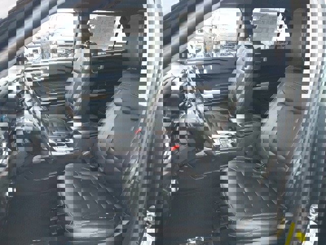 Certified 2022 Ford Explorer XLT w/ Equipment Group 202A image 27