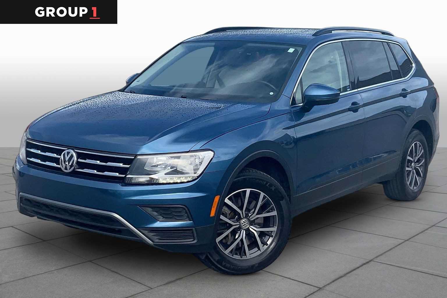 Used 2019 Volkswagen Tiguan SE w/ Panoramic Sunroof Package FWD image 1