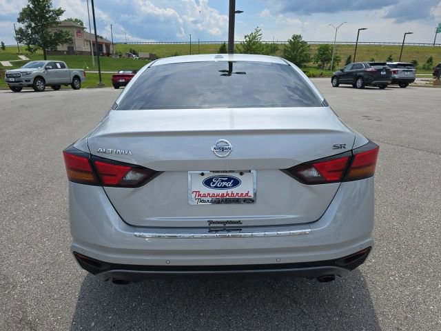 Used 2022 Nissan Altima 2.5 SR FWD image 4