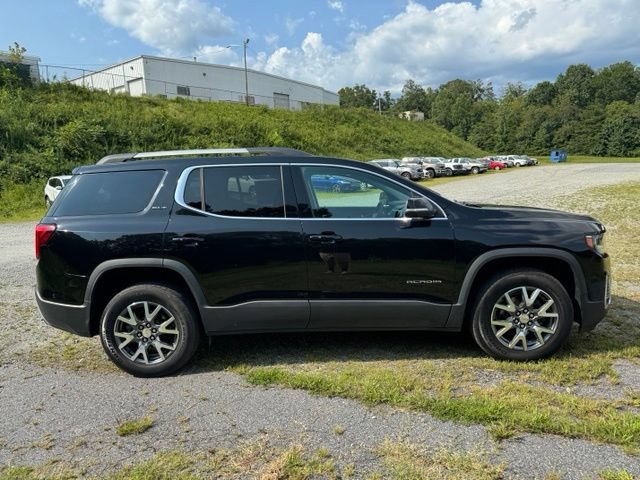 Used 2023 GMC Acadia SLT AWD/4WD image 10