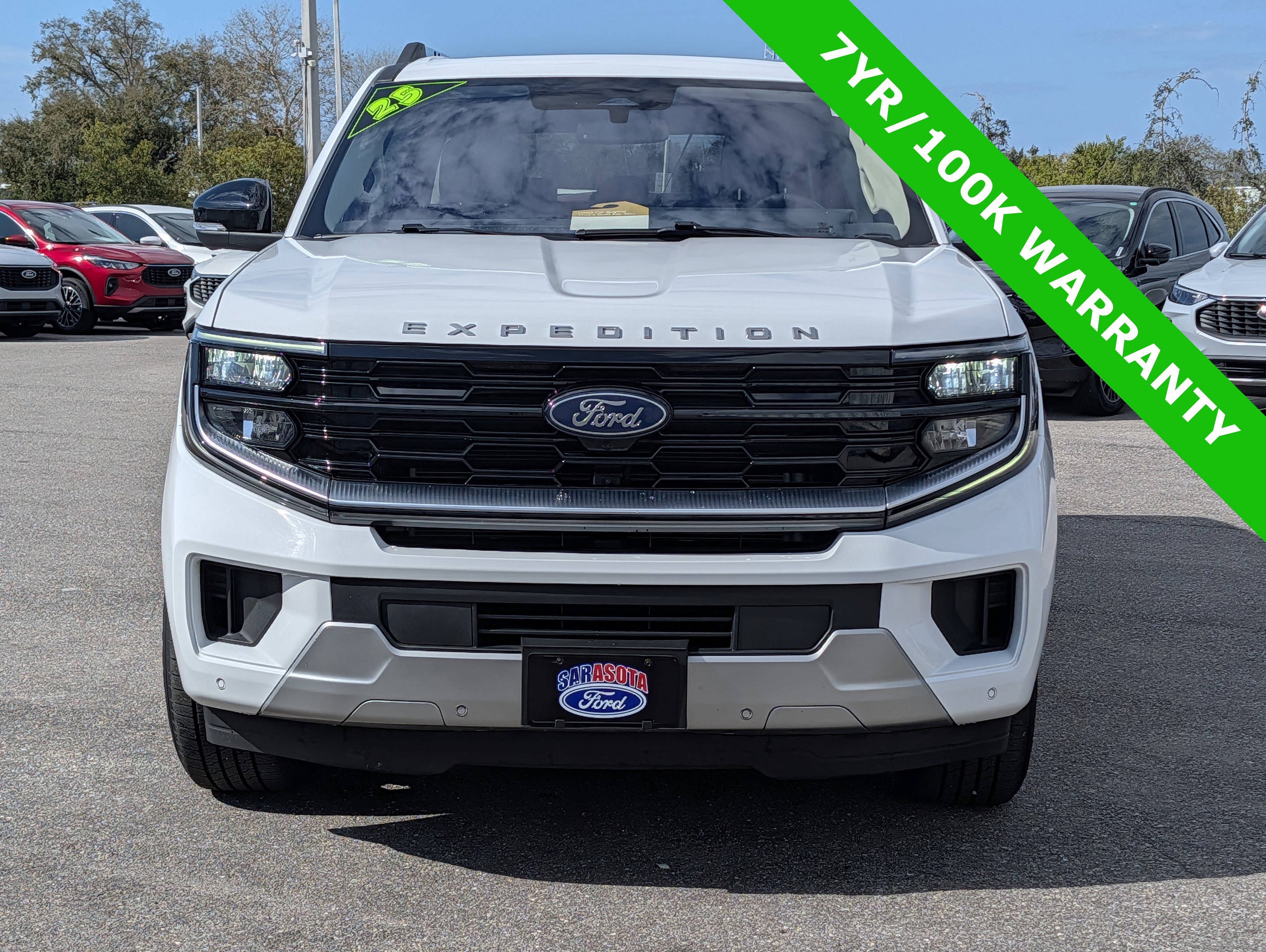 Certified 2025 Ford Expedition Max Platinum image 10