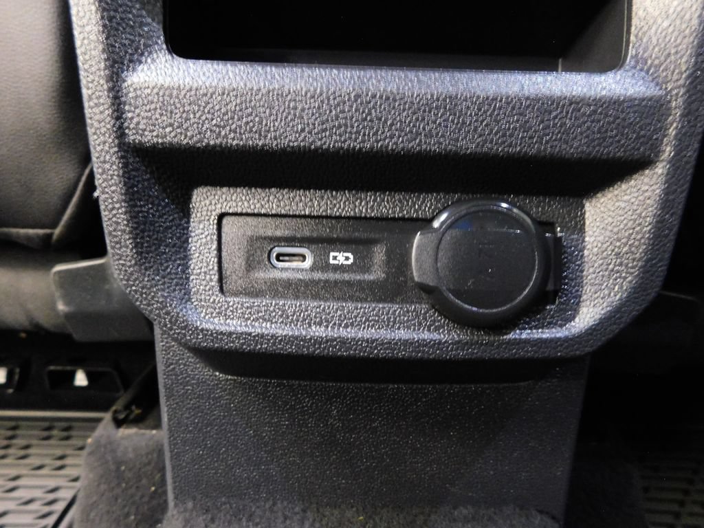 Used 2022 Volkswagen Tiguan SEL R-Line AWD/4WD image 41