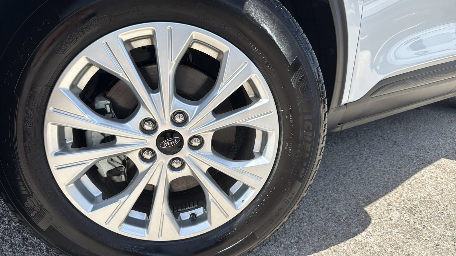 Certified 2025 Ford Escape Active FWD image 29
