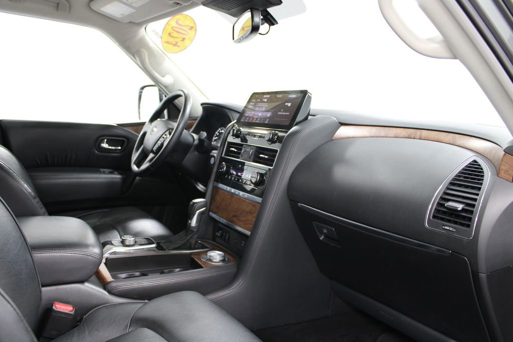 Used 2024 Nissan Armada SL image 33