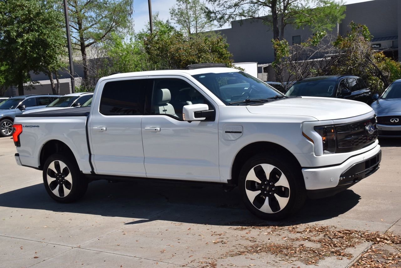Certified 2023 Ford F150 Lightning Platinum image 12
