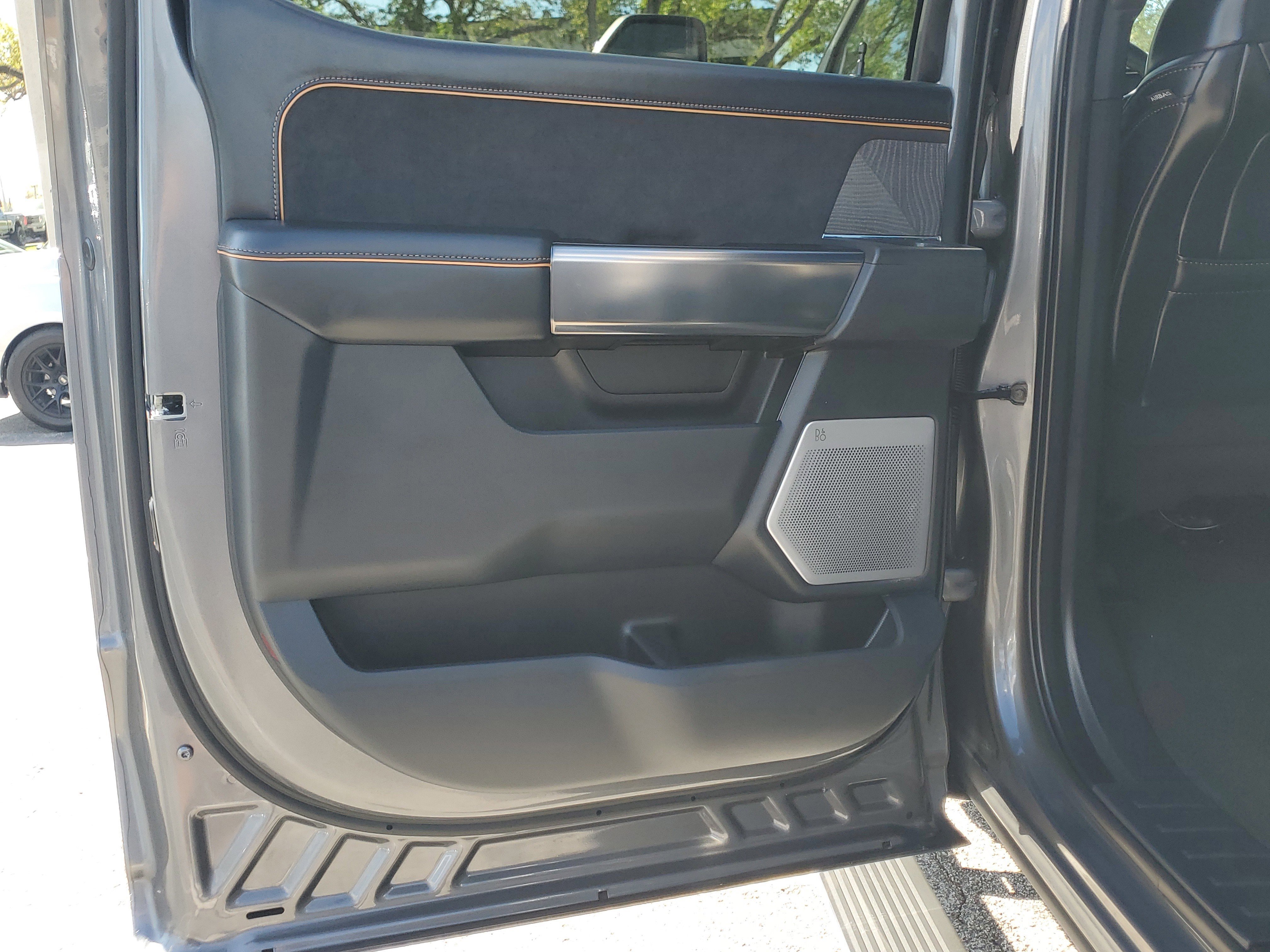 Certified 2024 Ford F250 Platinum image 11