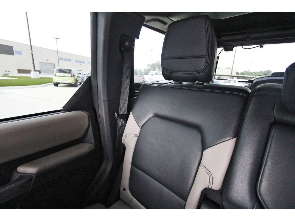 Certified 2022 Ford Bronco Wildtrak AWD/4WD image 14