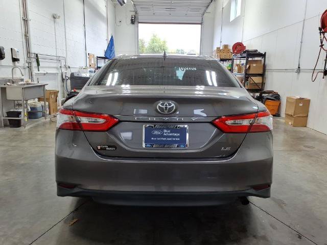 Used 2020 Toyota Camry LE w/ Carpet Mat Package FWD image 5