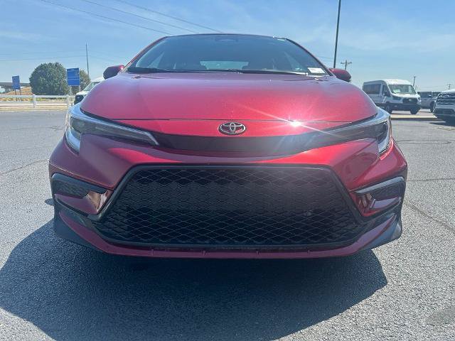 Used 2025 Toyota Corolla SE FWD image 3