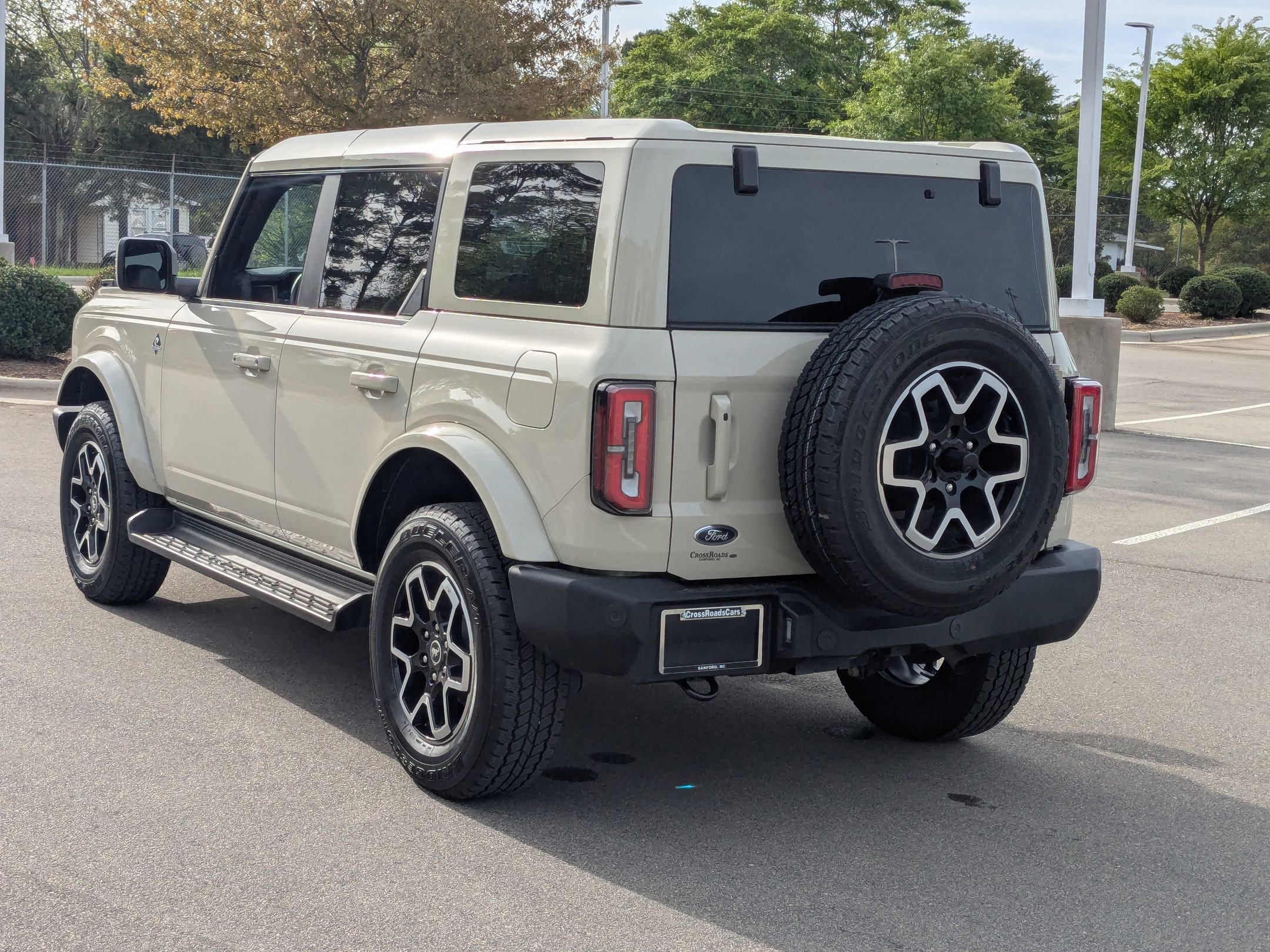 Certified 2025 Ford Bronco Outer Banks AWD/4WD image 6