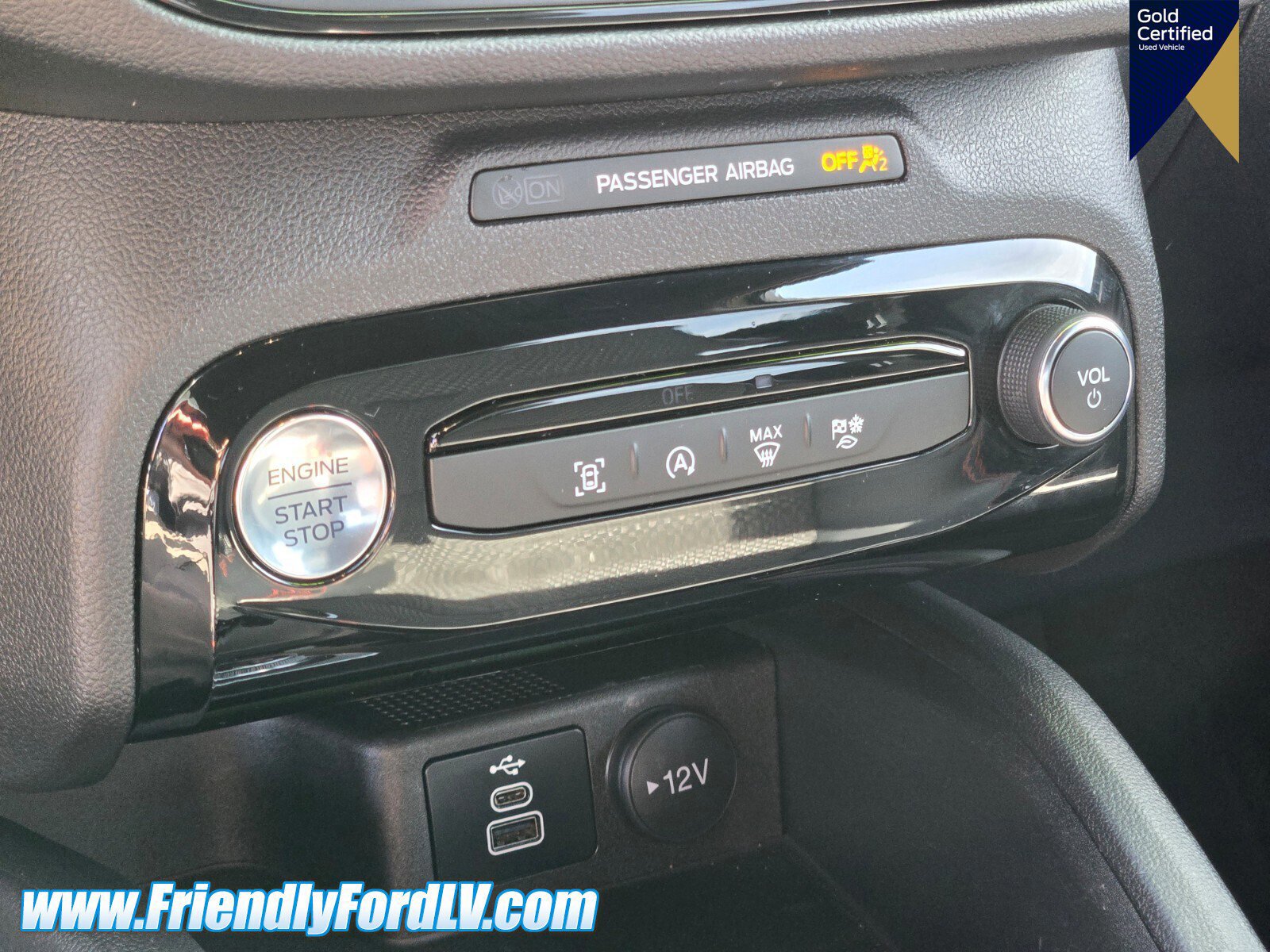 Certified 2025 Ford Escape ST-Line w/ Tech Pack #1 FWD image 22