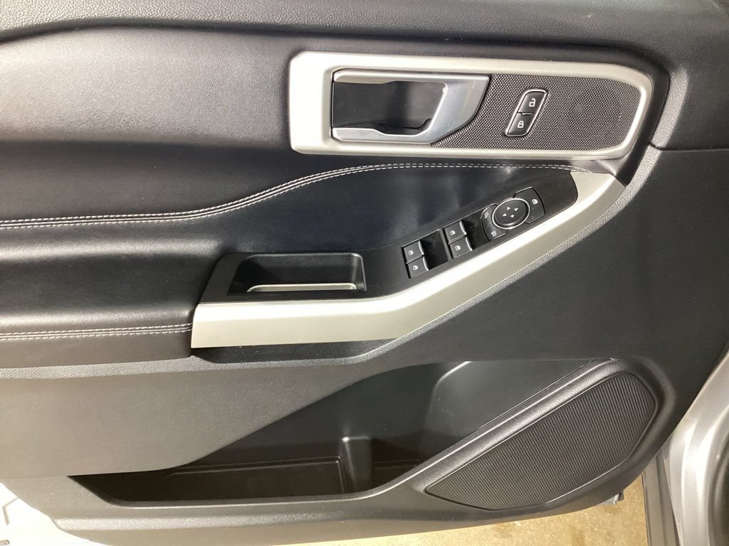 Certified 2022 Ford Explorer XLT AWD/4WD image 13